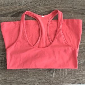 Lululemon coral CRB tank